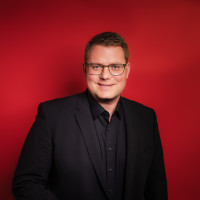 Portraitfoto Holger Grießhammer
