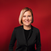 Portraitfoto Dr. Simone Strohmayr
