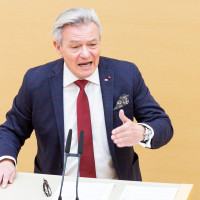 SPD unterstützt Krisen-Maßnahmen der Staatsregierung