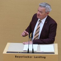 SPD begrüßt schrittweise Öffnung wichtiger gesellschaftlicher Bereiche in Bayern