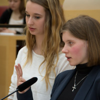 SPD-Mädchenparlament: Über 180 Schülerinnnen beim Planspiel im Landtag