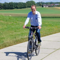 Rinderspacher auf Radltour - der SPD-Landtagsfraktionschef unterwegs im Landkreis Freising