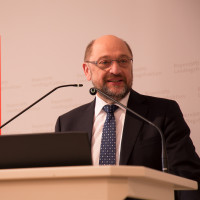 Martin Schulz wirbt bei Fraktionsklausur für die Aufnahme von Koalitionsverhandlungen