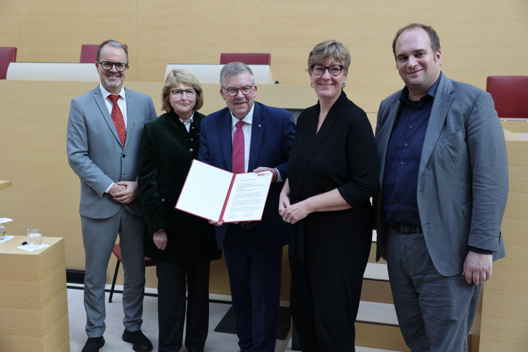 Bild Brückenbauer-Preis für Brunhilde Reitmeier-Zwick