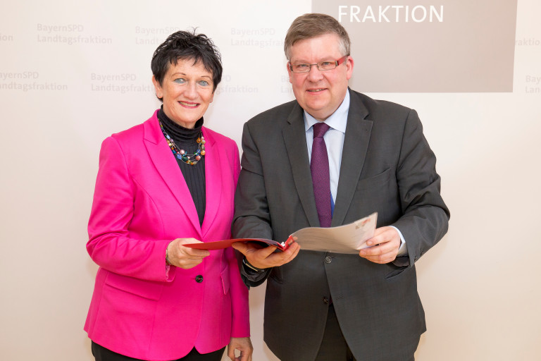 Die SPD-Vertreter im GBW-Untersuchungsausschuss: Inge Aures und Volkmar Halbleib